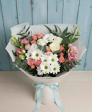 Букет цветов из:  Розы, Лизиантусы и Хризантемы в Никольский