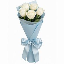 Букет 5 Белых роз Проуд в Никольский
