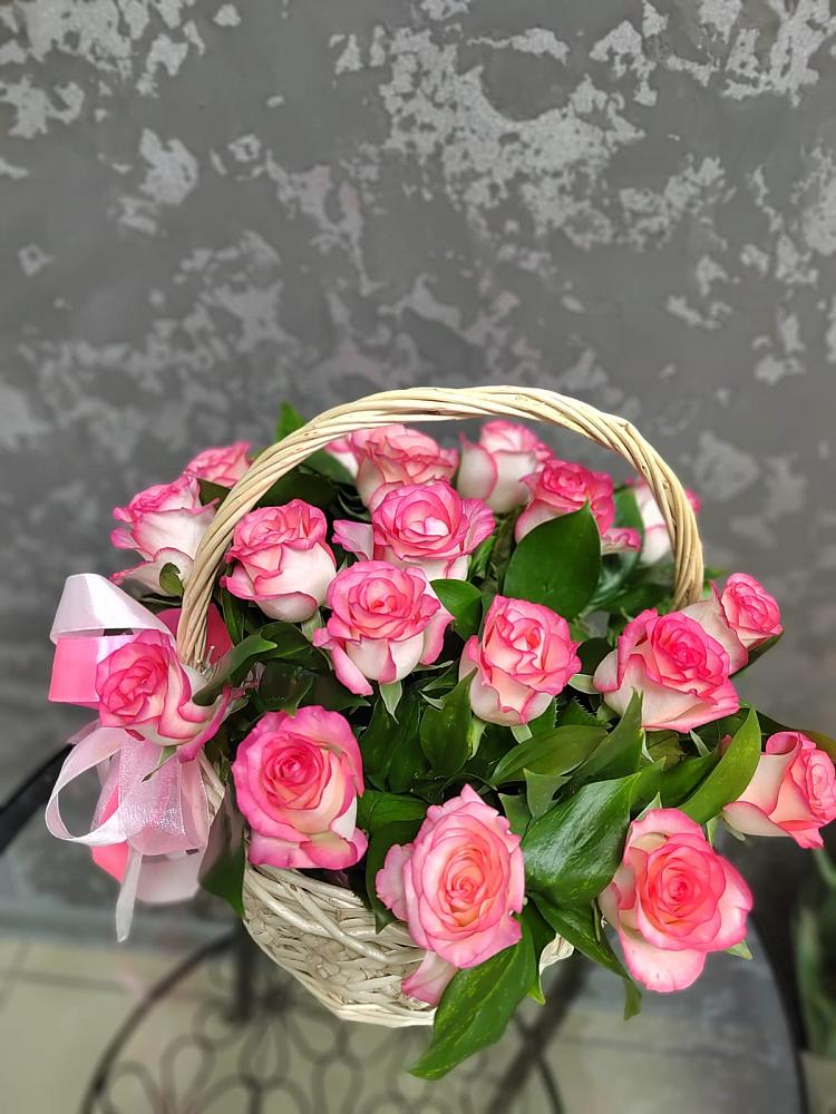 Цветочная композиция из Розы в корзине в Никольский