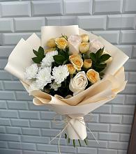 Букет цветов из:  Розы и Хризантемы в Никольский