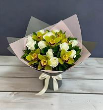 Букет цветов из:  Орхидеи и Розы в Никольский