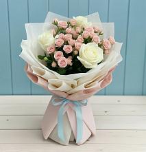 Букет цветов из:  Розы в Никольский