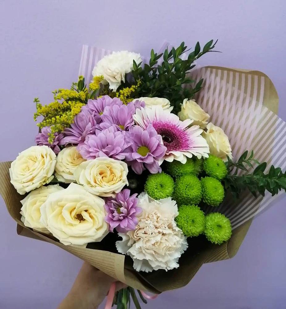 Букет цветов из: Хризантемы, Розы, Гвоздики и Герберы в Никольский