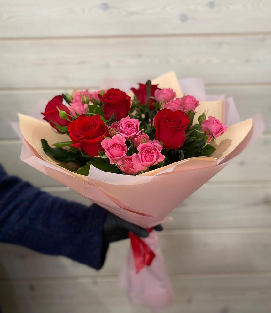 Букет цветов из: Розы в Никольский